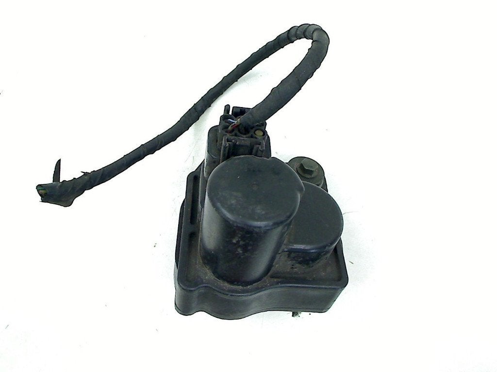SERVO MOTEUR Yamaha YZF R1 2002-2003 (YZF-R1 5PW) (5pw.00), Motos, Dhr. S. di Majo, Utilisé, Info@cama-motorparts.nl, P.J. Troelstraweg 8 8
3144 CX  MAASSLUIS, NL