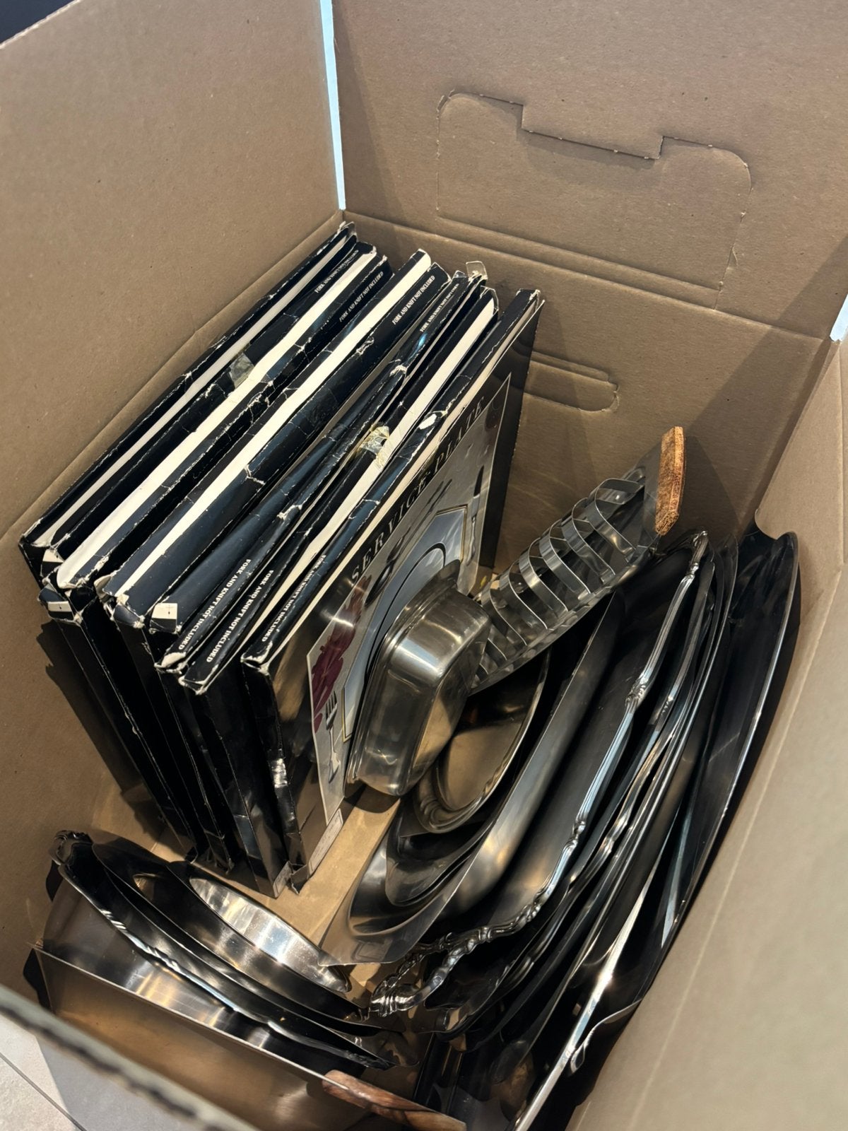 Inox schalen, serveerborden, kommen, etc, Ophalen