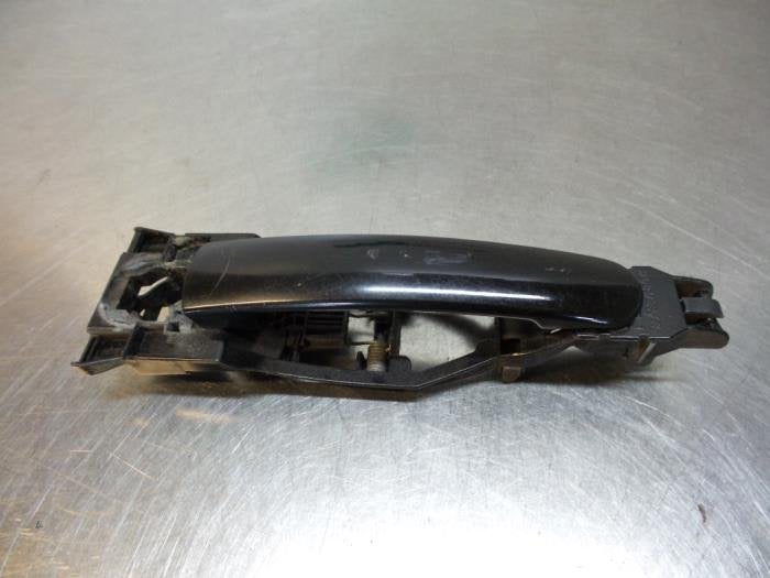 Poignée portière 2portes gauche d'un Volkswagen Lupo (Lupo, Volkswagen, -, 3 mois de garantie, Utilisé