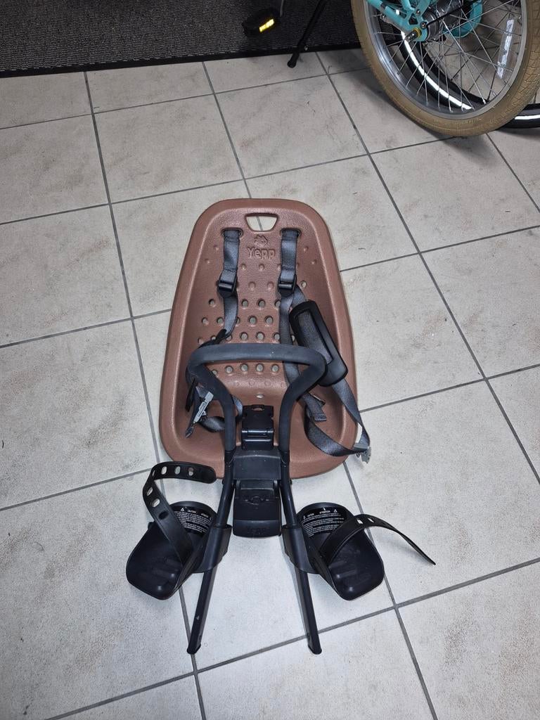 Thule yepp Mini bruin, Ophalen