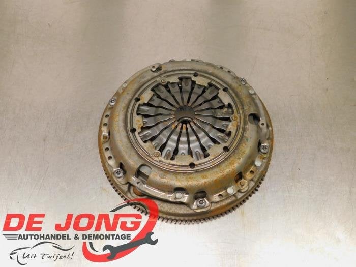 Volant moteur d'un Peugeot Partner, -, 3 mois de garantie, Utilisé, -