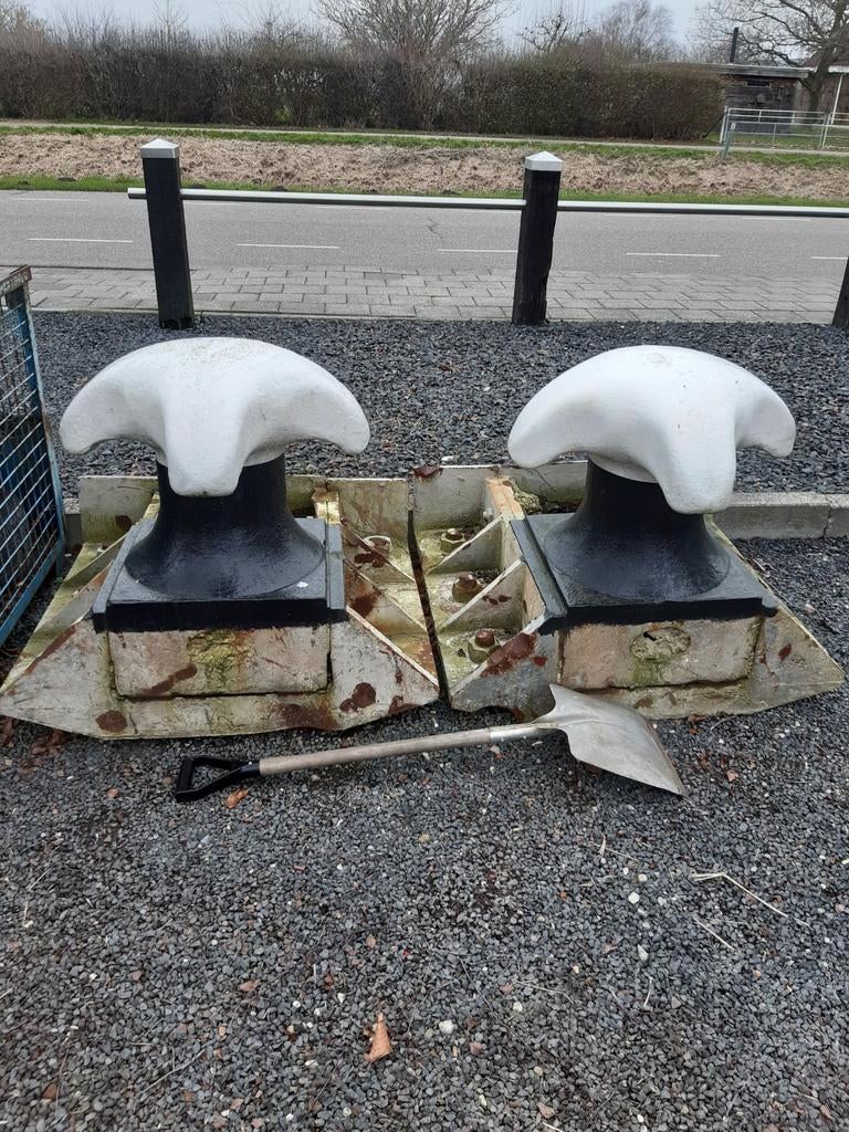 BOLDER ZEEHAVENBOLDER GIETIJZER ZWAAR, Tuin en Terras, Ophalen of Verzenden