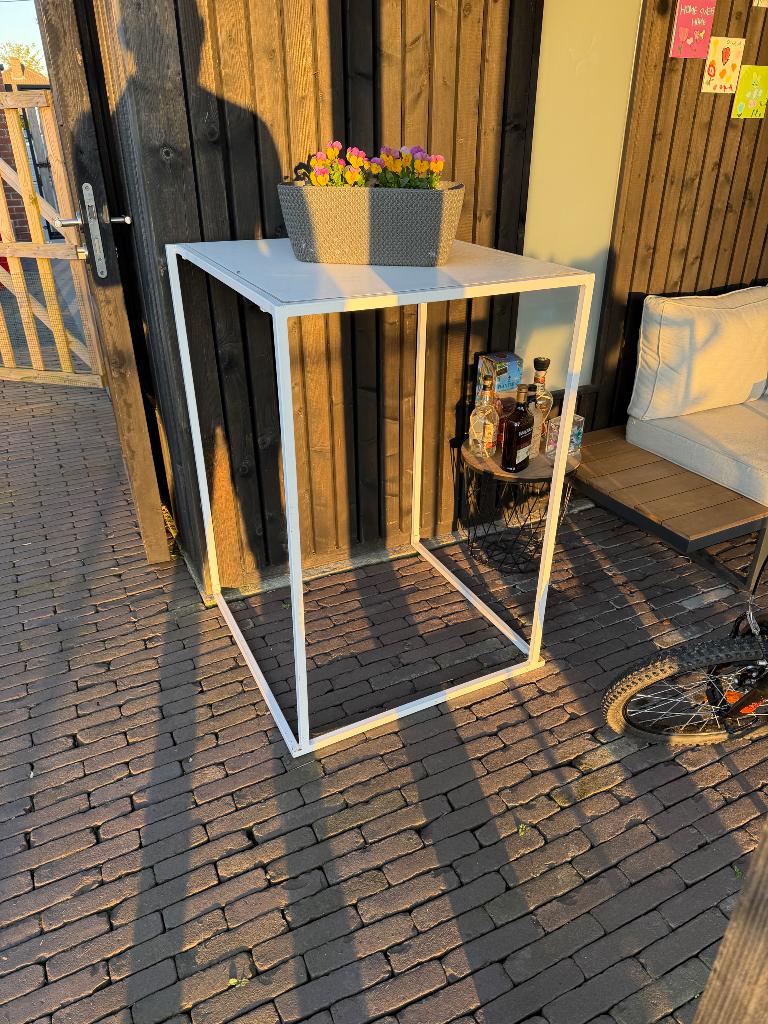 Partytafel, Ophalen, Gebruikt