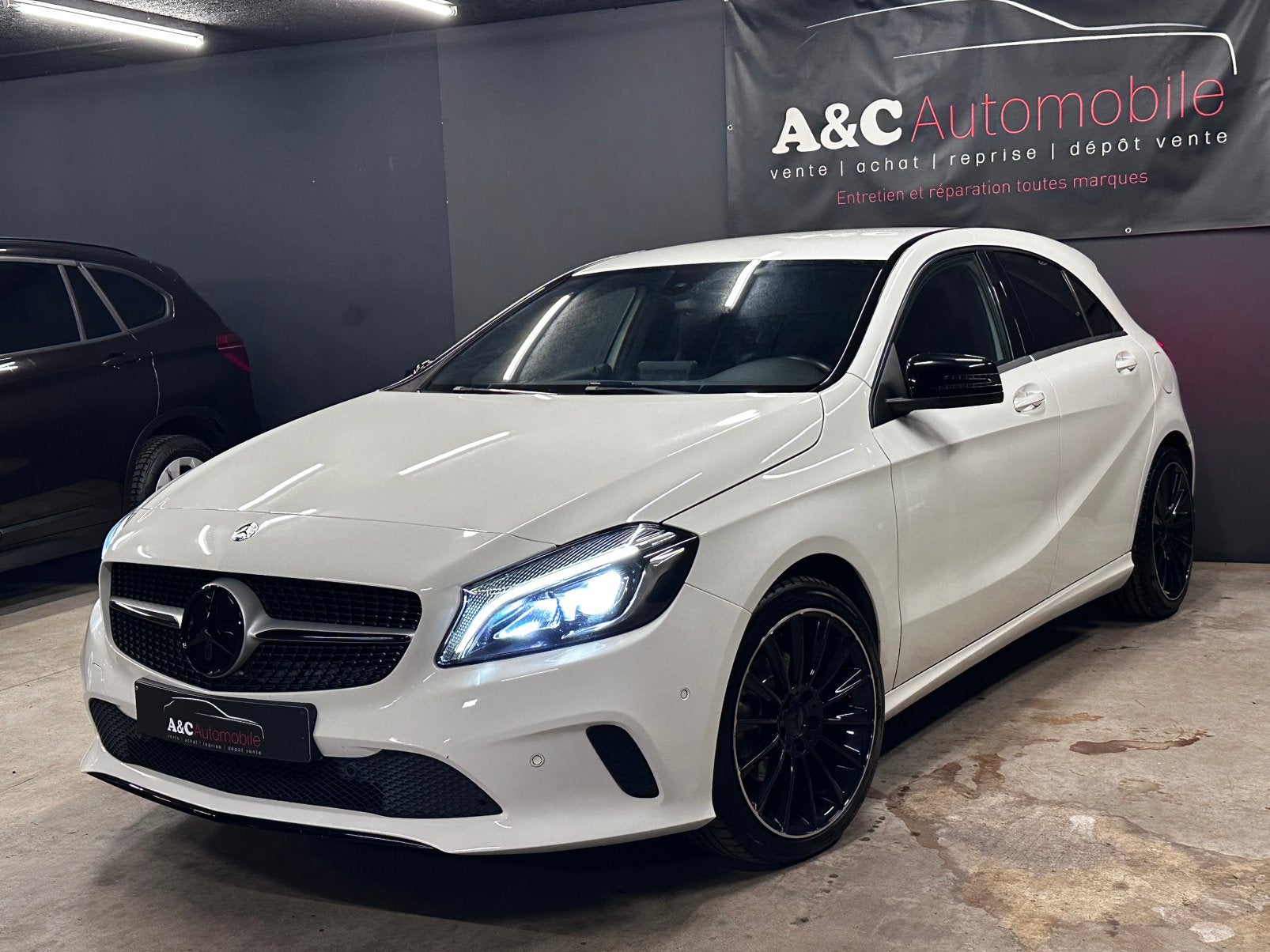 Mercedes A180 Automatique, Autos, Classe A, Euro 6, Entreprise, https://public.car-pass.be/vhr/3bb70636-227c-4584-bfe2-0eae3f048691