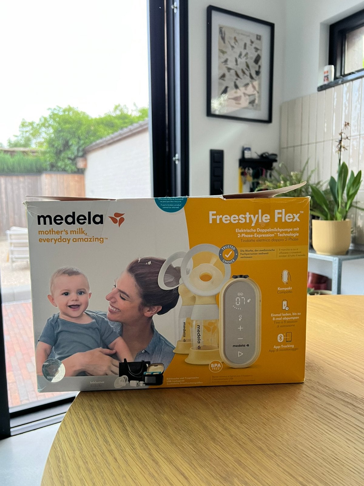 medela borstkolf alles in één, Kinderen en Baby's, Babyvoeding en Toebehoren, Ophalen, Zo goed als nieuw, Borstkolf