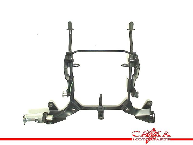 CARENAGE SUPPORT (UPPER) Suzuki M 1800 Intruder (M1800), Motos, Dhr. S. di Majo, Utilisé, Info@cama-motorparts.nl, P.J. Troelstraweg 8 8
3144 CX  MAASSLUIS, NL