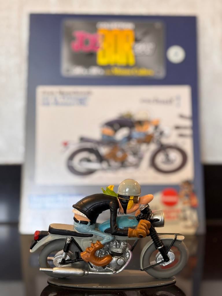 Joe Bar - Jean Manchzek – Triumph 650 Bonneville (1961), Ophalen of Verzenden, Zo goed als nieuw, Motoren