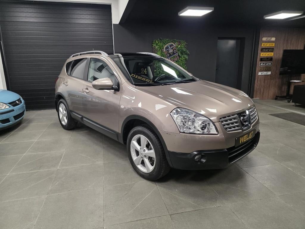 NISSAN QASHQAI 1.5 DIESEL TOPSTAAT, Auto's, Bluetooth, 139 g/km, Zwart, Bruin