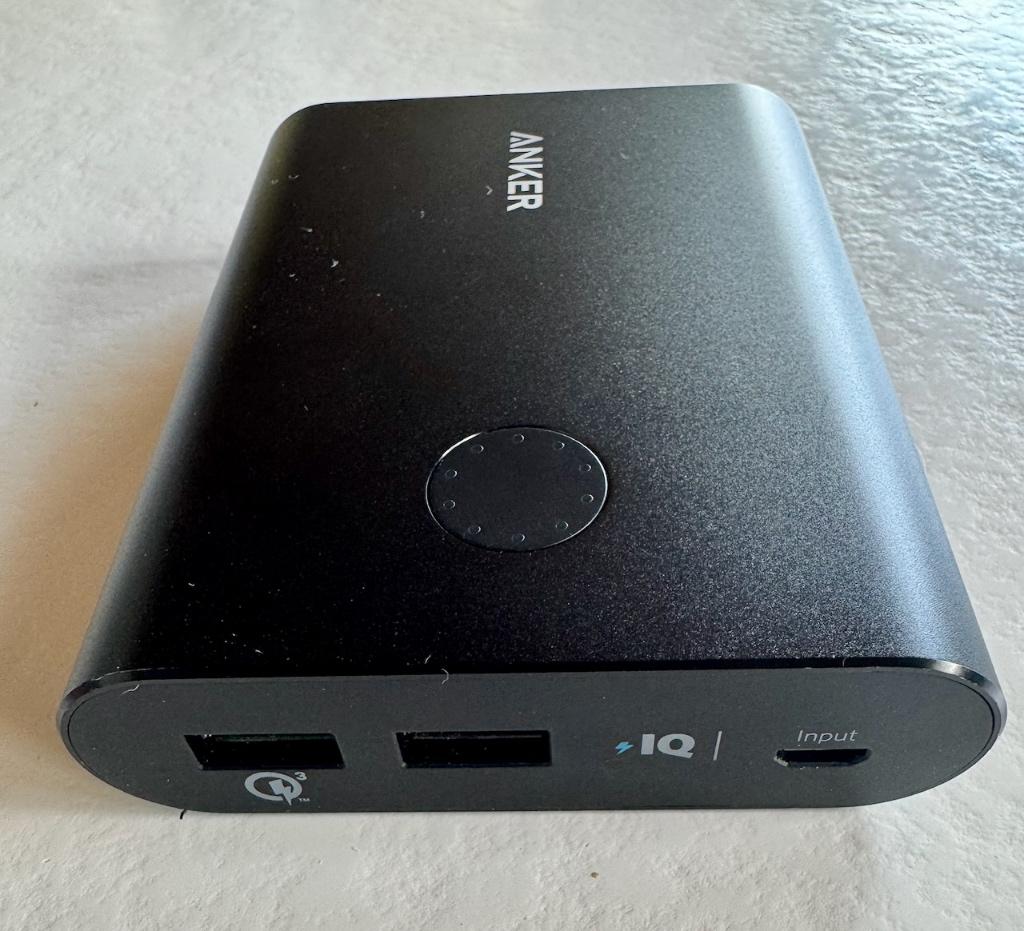 Anker PowerCore+ Powerbank Quick Charge 13.400 mAh, Telecommunicatie, Ophalen of Verzenden, Gebruikt, Anker