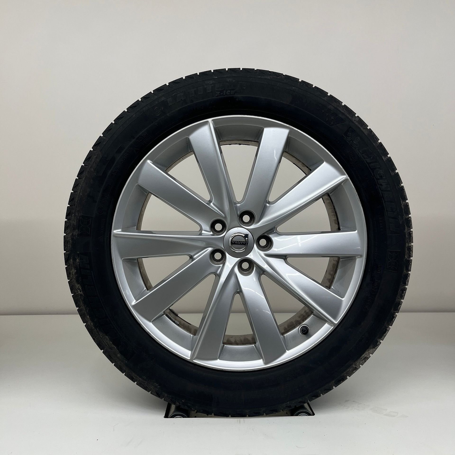 Volvo XC90 - 19 inch - winterbanden, Auto-onderdelen, 19 inch, Gebruikt, Banden en Velgen, 235 mm