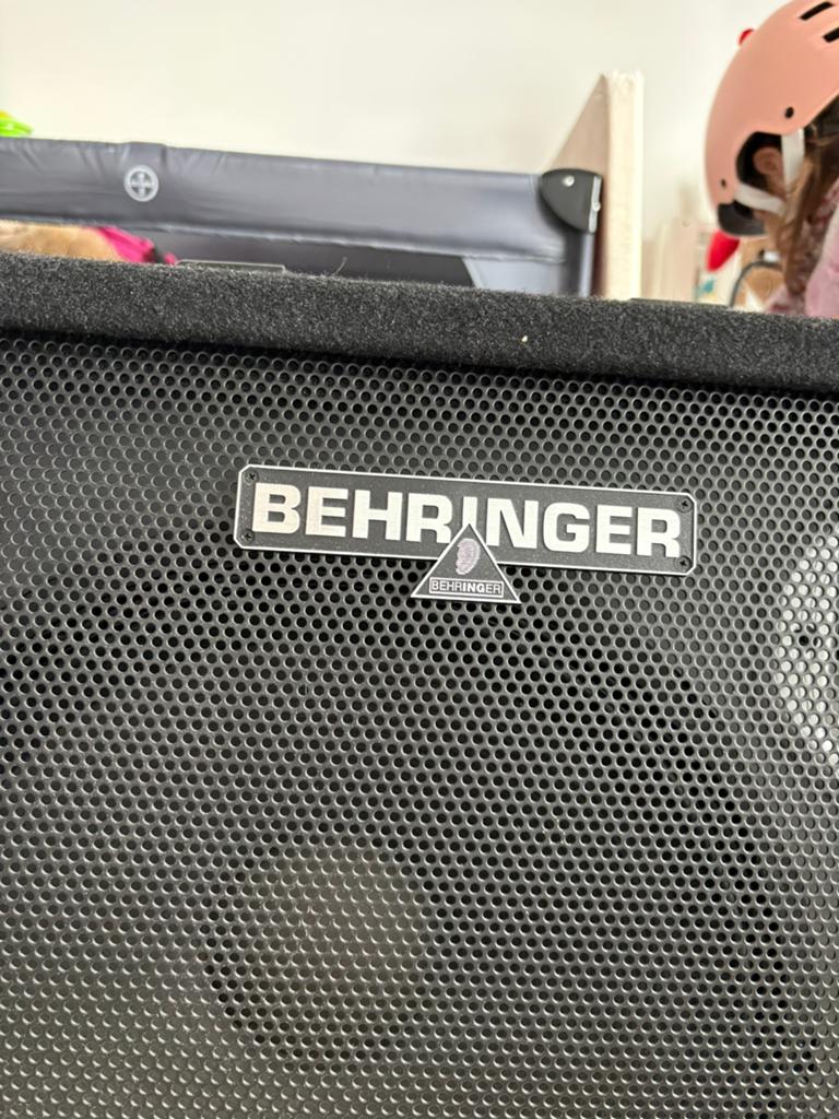 Versterker. Behringer ultratone k3000fx, Ophalen, Zo goed als nieuw