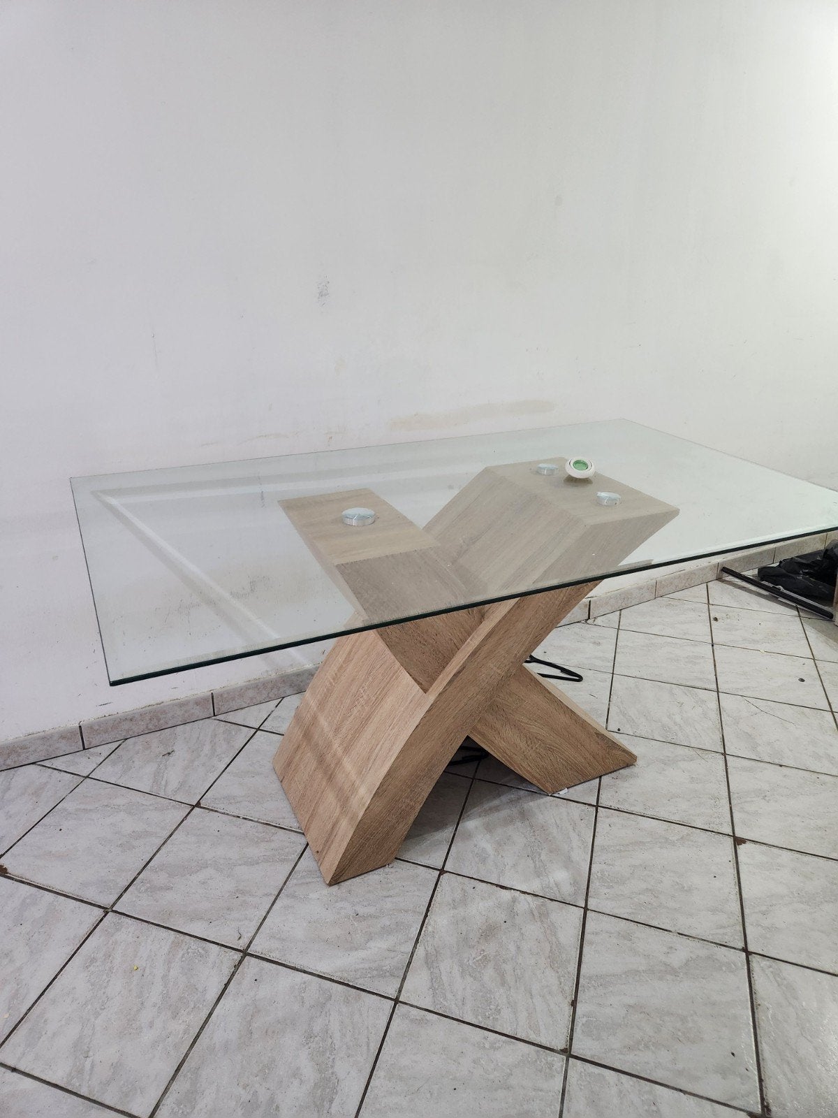 Table en verre, Verre