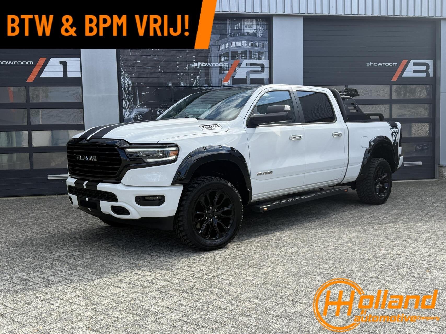 Dodge Ram 1500 4X4 5.7 V8 4x4 Crew Cab LONGBED!|wide body|li, Autos, Cuir, Achat, 4 portes, Automatique