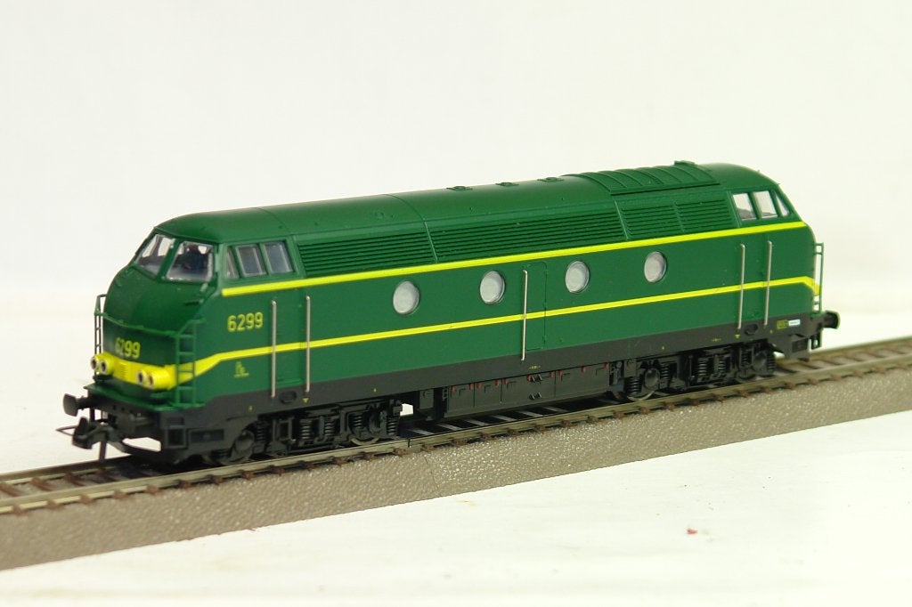 ROCO 6299 DIESEL DE LIGNE HASSELT SNCB NMBS CC/DC, Hobby & Loisirs créatifs, Trains miniatures | HO, Comme neuf, Locomotive, Roco
