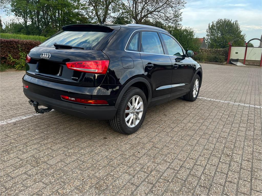 Audi Q3, 2.0 TDI Quattro! Gekeurd voor verkoop!, Autos, Audi, Particulier, Q3, 4x4, ABS, Phares directionnels, Régulateur de distance