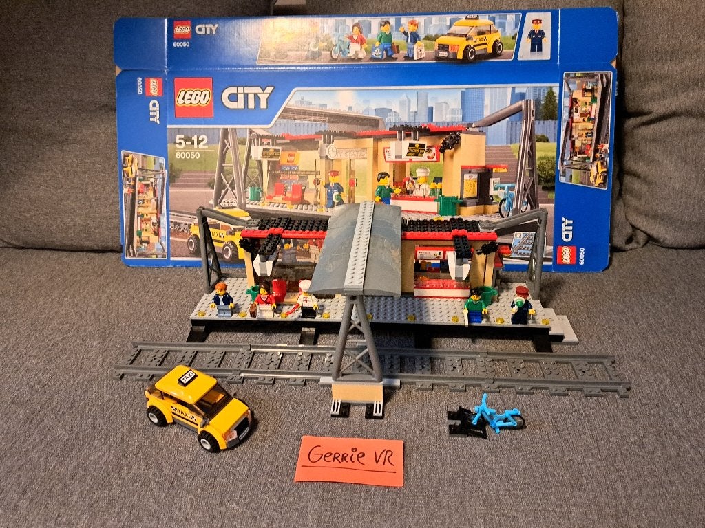 Lego 60050 - Treinstation, City, Enlèvement ou Envoi, Ensemble complet, Utilisé