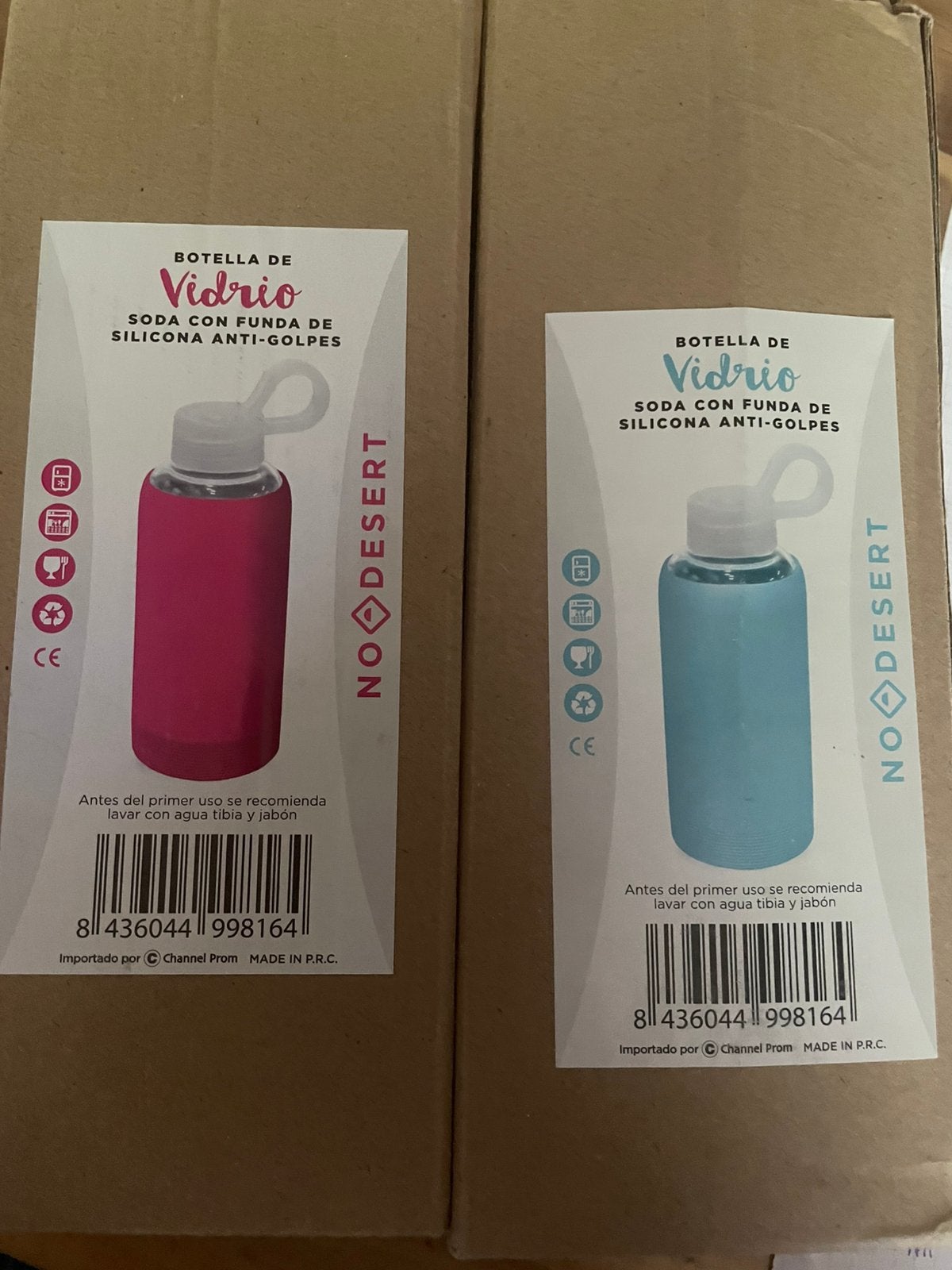 Deux gourdes en verre avec antidérapant, Enlèvement, Neuf