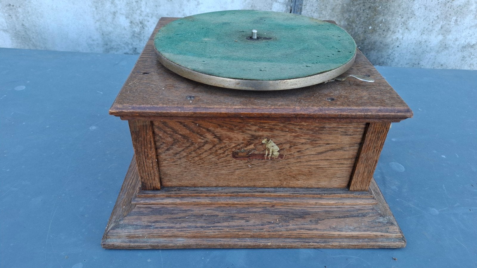 Phonographe ou Gramophone à manivelle début XXe, Enlèvement ou Envoi