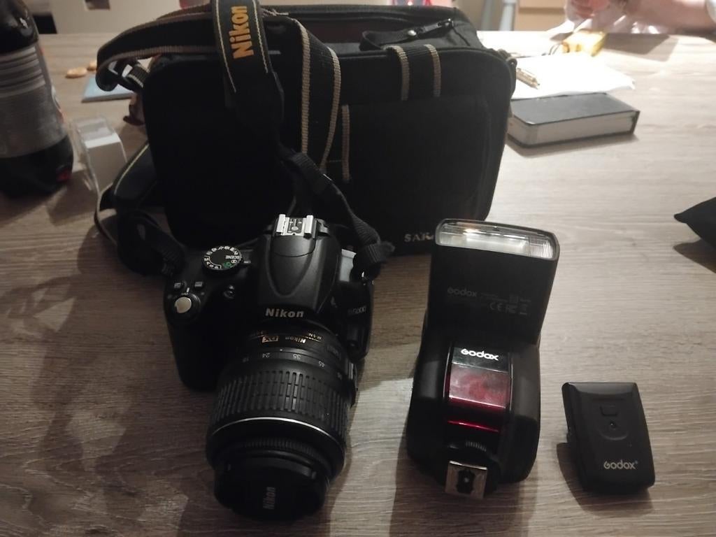 Nikon D5000 met accessoires, Audio, Tv en Foto, Fotocamera's Digitaal, Ophalen of Verzenden, Nikon