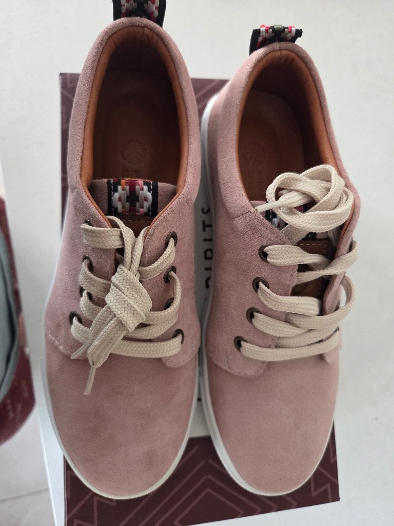 Sneakers Kindred Spirit, ANDERE, Nieuw, Ophalen of Verzenden, Sneakers