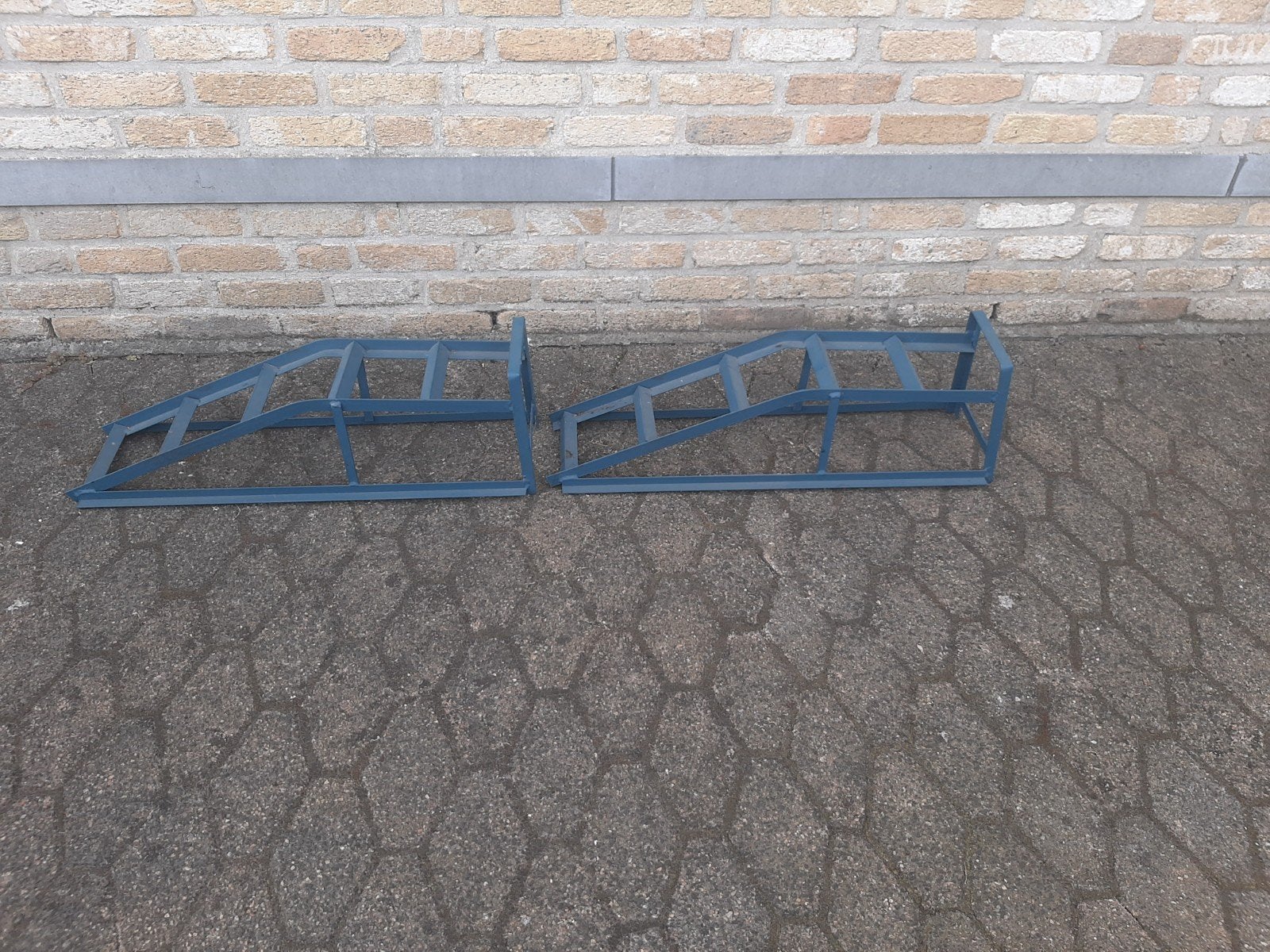 oprijrampen, Enlèvement