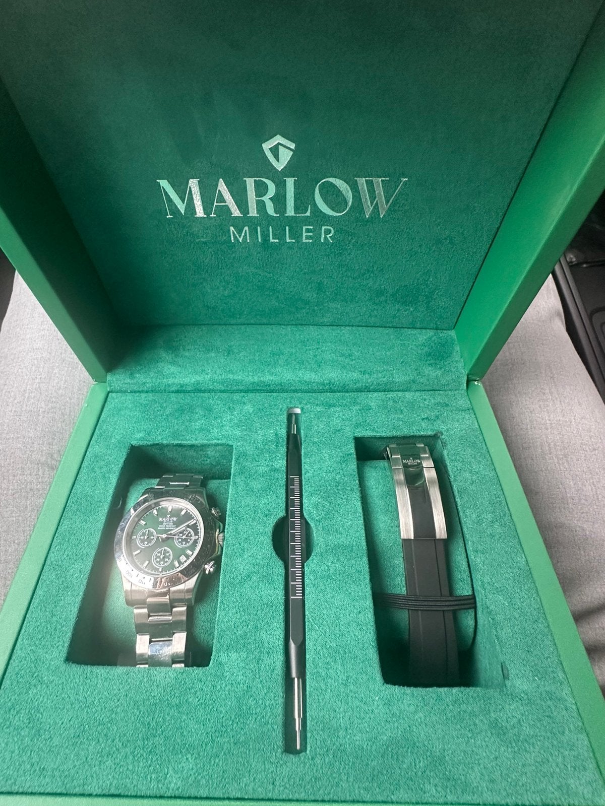 Je la vends parce que je lutilise plus, Handtassen en Accessoires, Horloges | Heren, Ophalen, Zo goed als nieuw