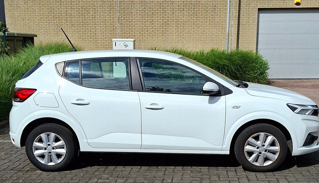 Dacia Sandero Expression (2024) – 40.000 km– Eerste eigenaar, Auto's, Dacia, Voorwielaandrijving, Dealer onderhouden, Stof, 67 kW