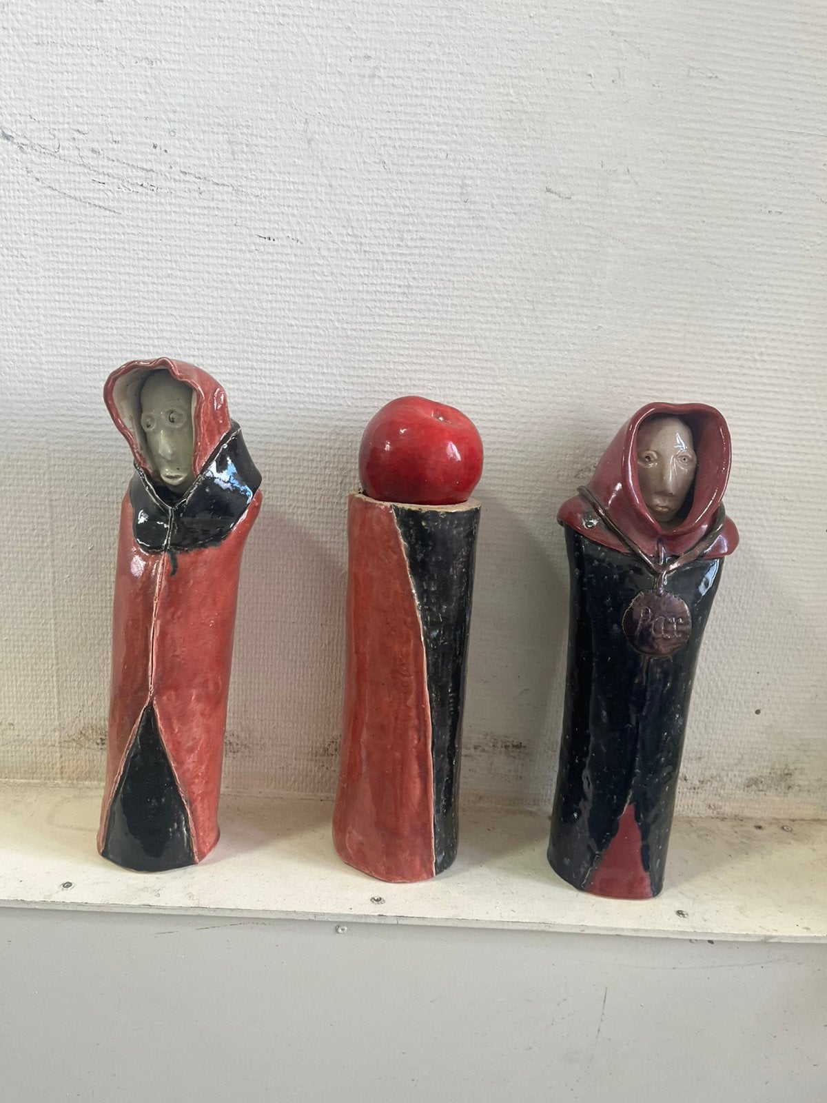 Keramisch beeldje, Handtassen en Accessoires, Bedels, Ophalen, Zo goed als nieuw