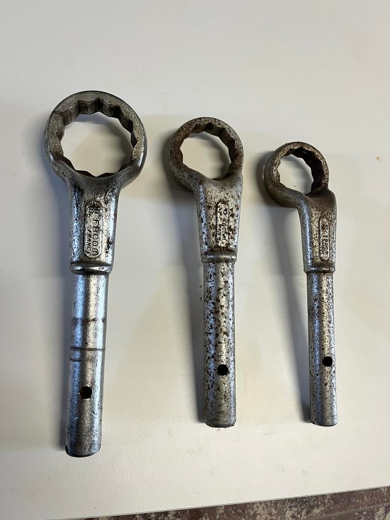 Facom Gebogen ringsleutel, Auto diversen, Autogereedschap, Ophalen, Zo goed als nieuw