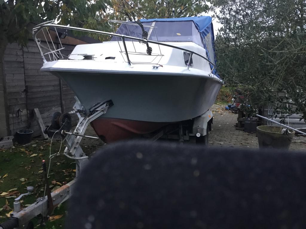 Boot, Enlèvement, Comme neuf