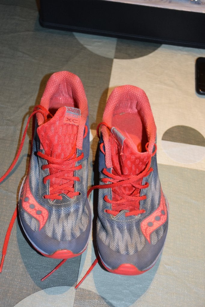 Loopschoenen (spikes) voor jongeren, Sports & Fitness, Enlèvement ou Envoi, Utilisé, Spikes, Autres marques