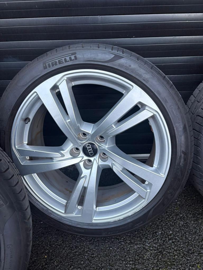 Jantes 20 pouces pour Audi A6 Sline Sport avec pneus d'été, Autos : Pièces & Accessoires, Pneus & Jantes, Enlèvement, 20 pouces