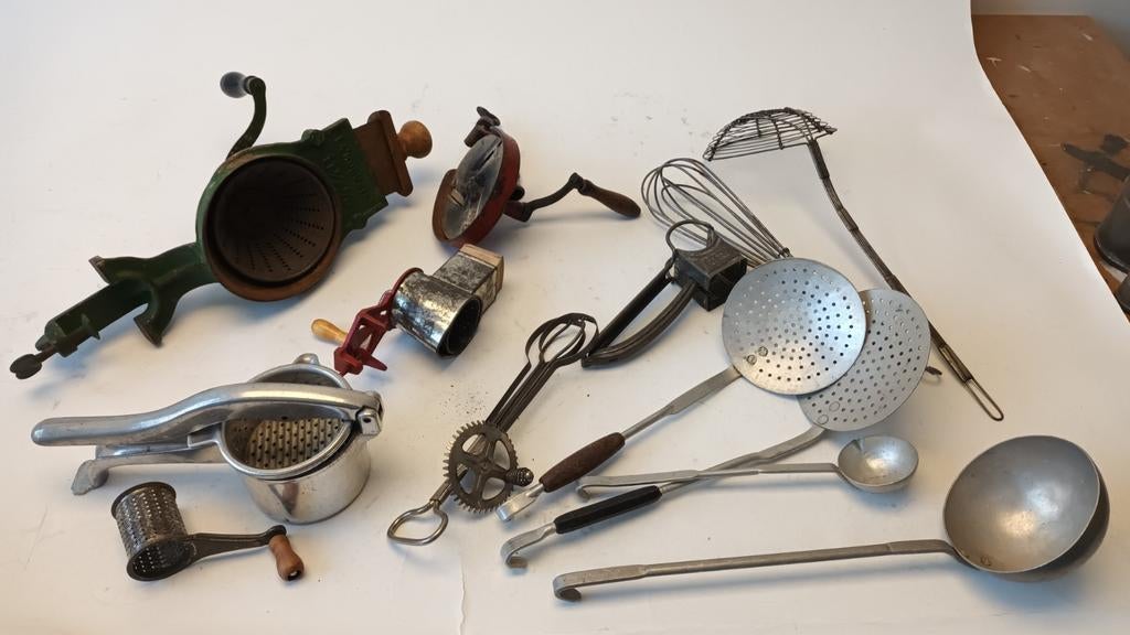 lot keukenmateriaal, Ophalen