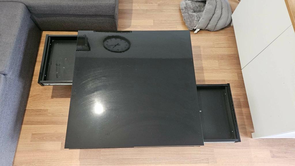 Table basse noire – bon état, Carré, Enlèvement, Utilisé, 50 à 75 cm
