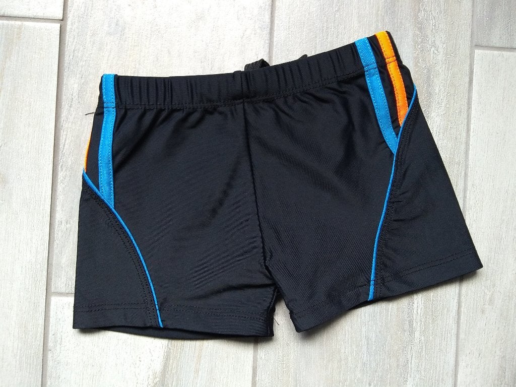 ★ M104 - zwembroek, Kinderen en Baby's, Ophalen of Verzenden, Gebruikt, Jongen, Sport- of Zwemkleding