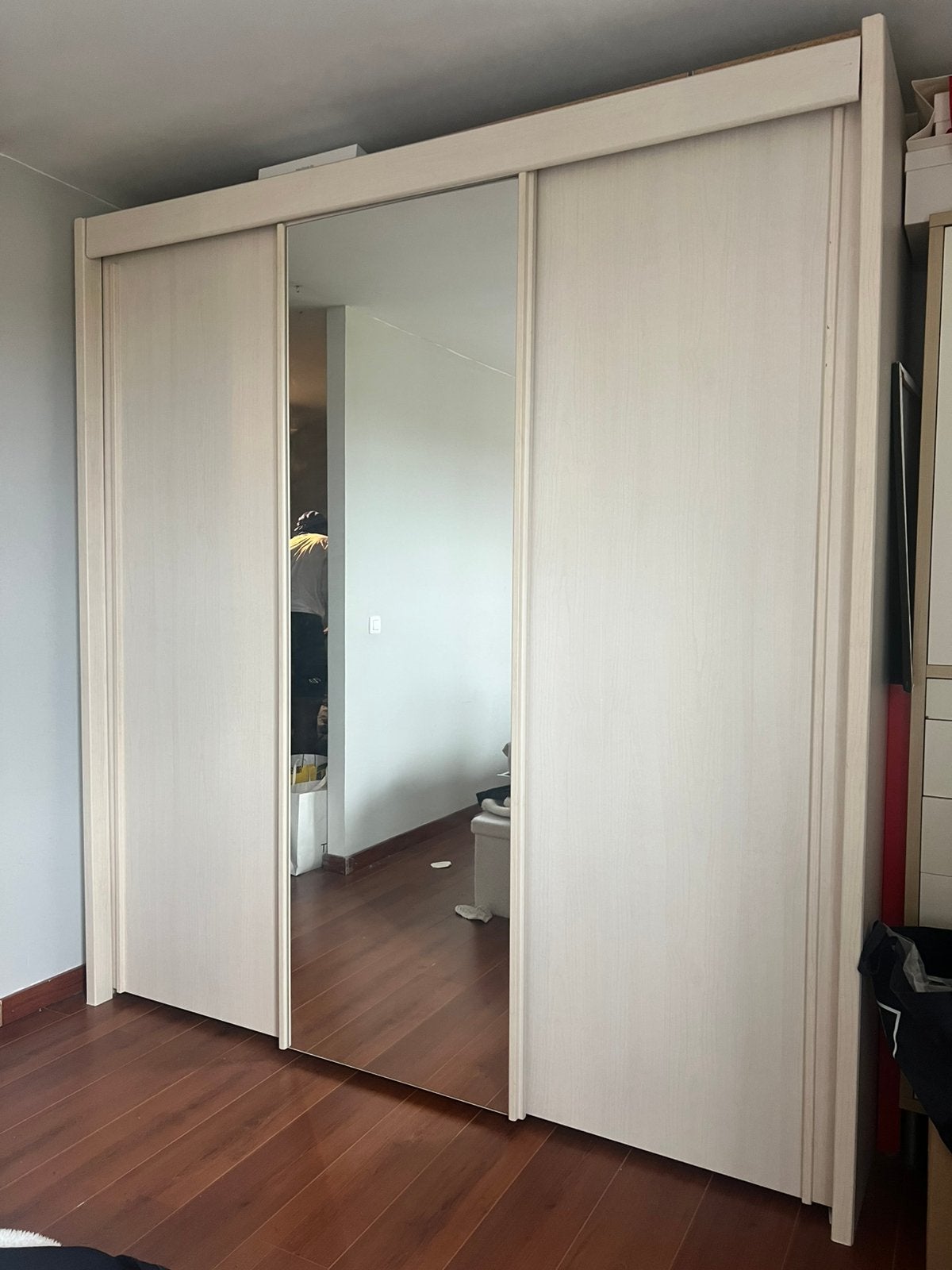 Kleerkast, Ophalen, Zo goed als nieuw, Met plank(en)