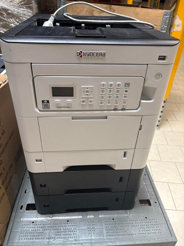 Kyocera ECOSYS PA3500cx avec 2 tiroirs, Computers en Software, Printers, Ophalen of Verzenden, Zo goed als nieuw