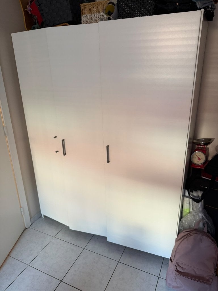 3-Compartment IKEA Closet, Ophalen, Met deur(en), 150 tot 200 cm, Zo goed als nieuw