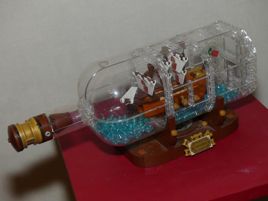 Lego set 92177 (boot in fles) + set 43243 (Simba), Gebruikt, Overige thema's, Lego, Ophalen of Verzenden