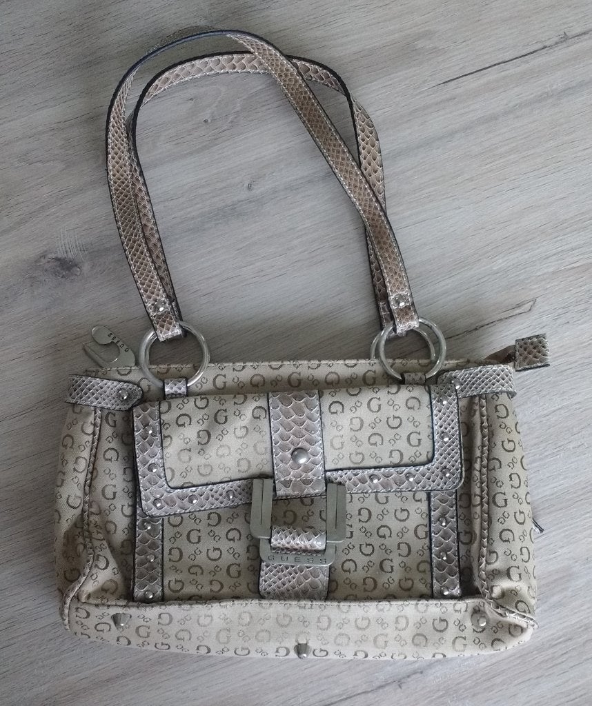 Handtas Guess 1, Handtassen en Accessoires, Tassen | Damestassen, Nieuw, Handtas, Ophalen
