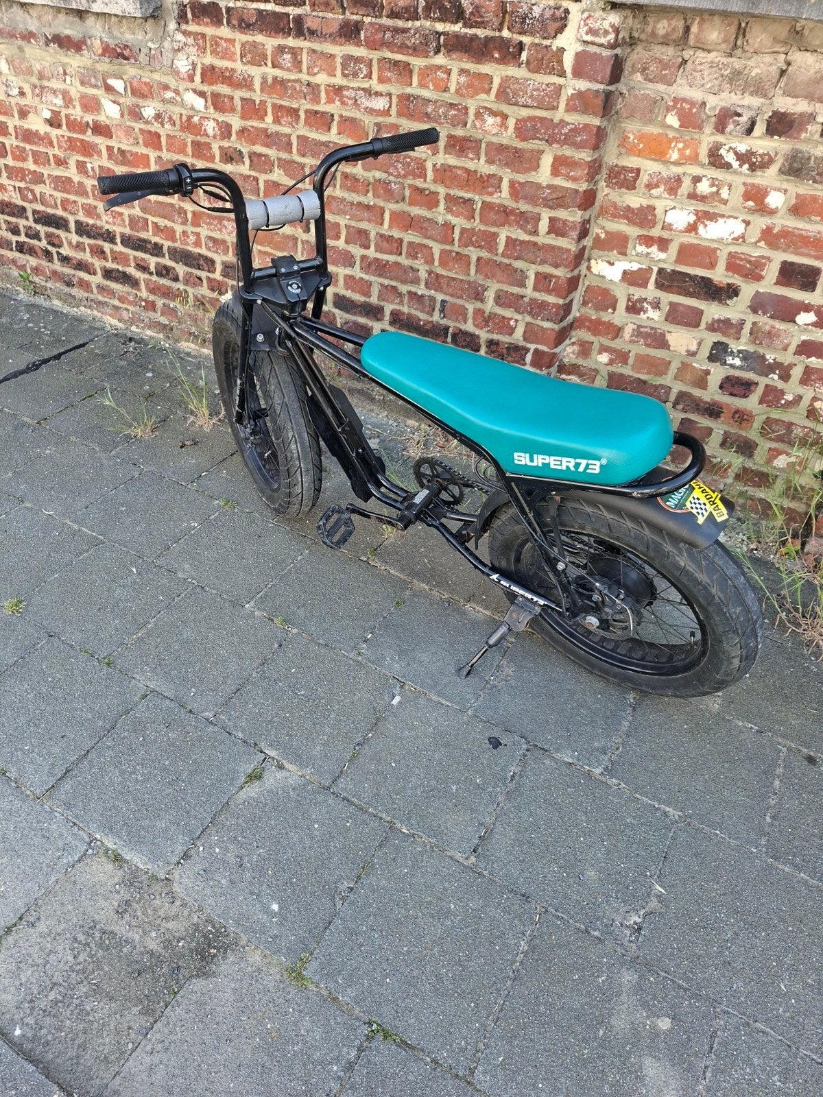 A vendre vélo fat bike électrique super 73