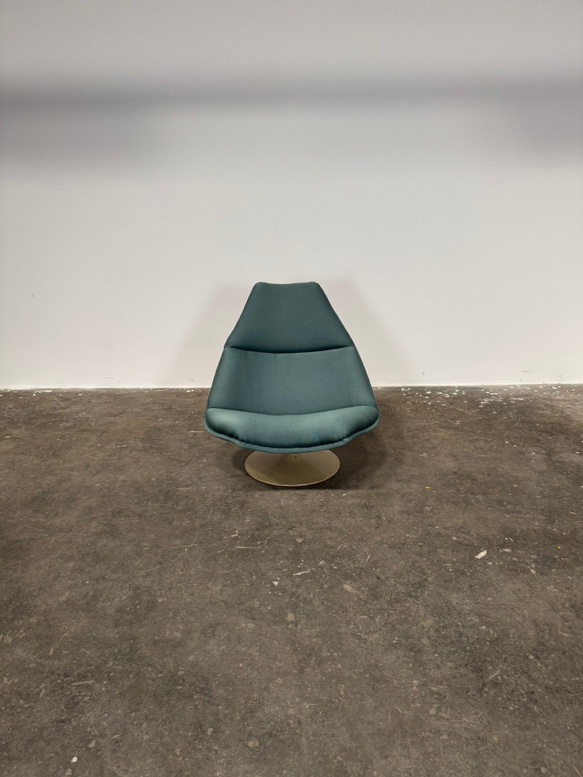 Artifort F511 blauw Geoffrey Harcourt, Enlèvement