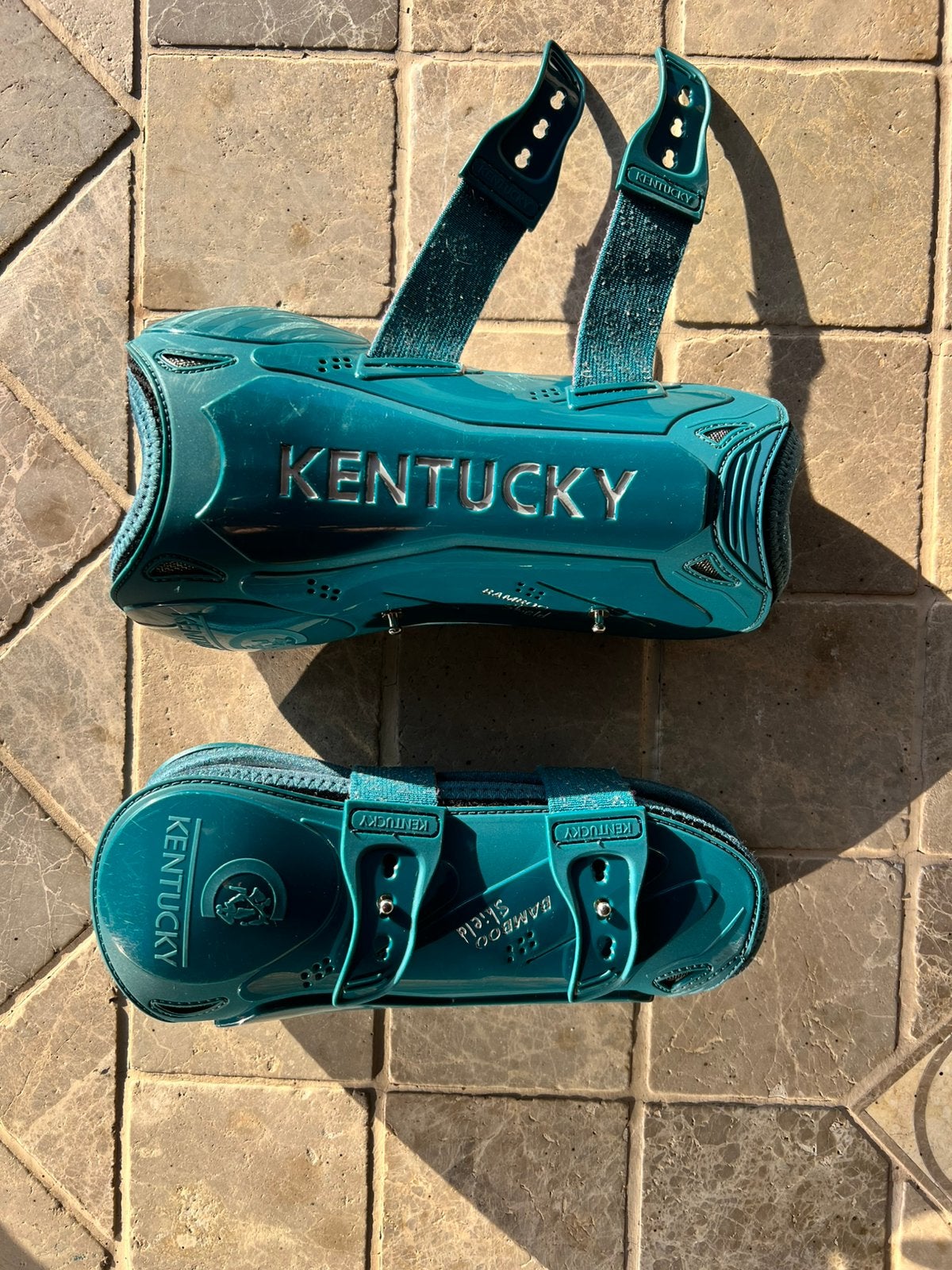 Kentucky peesbeschermers medium(groene en zwarte set), Dieren en Toebehoren, Peesbeschermers, Ophalen, Zo goed als nieuw, Pony