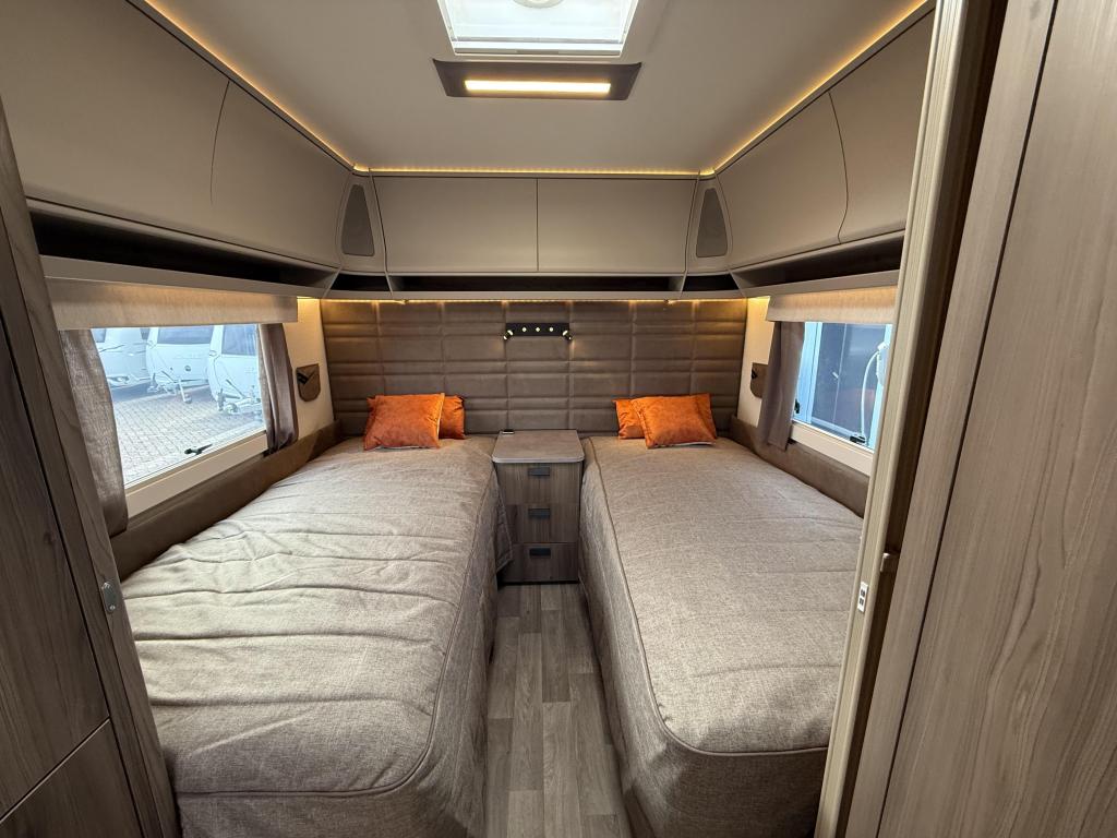 Kabe Royal 560 GLE KS B2, Schokbreker, Rondzit, Bedrijf, Kabe