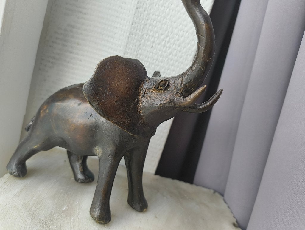 Statue d'éléphant en bronze, éléphant porte-bonheur vintage, Enlèvement, Bronze