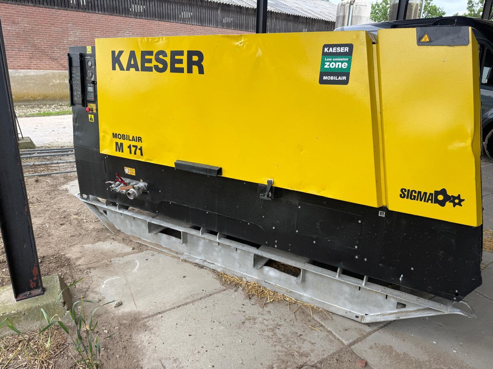 Kaeser m171 129kw diesel compressor, Articles professionnels, Enlèvement ou Envoi