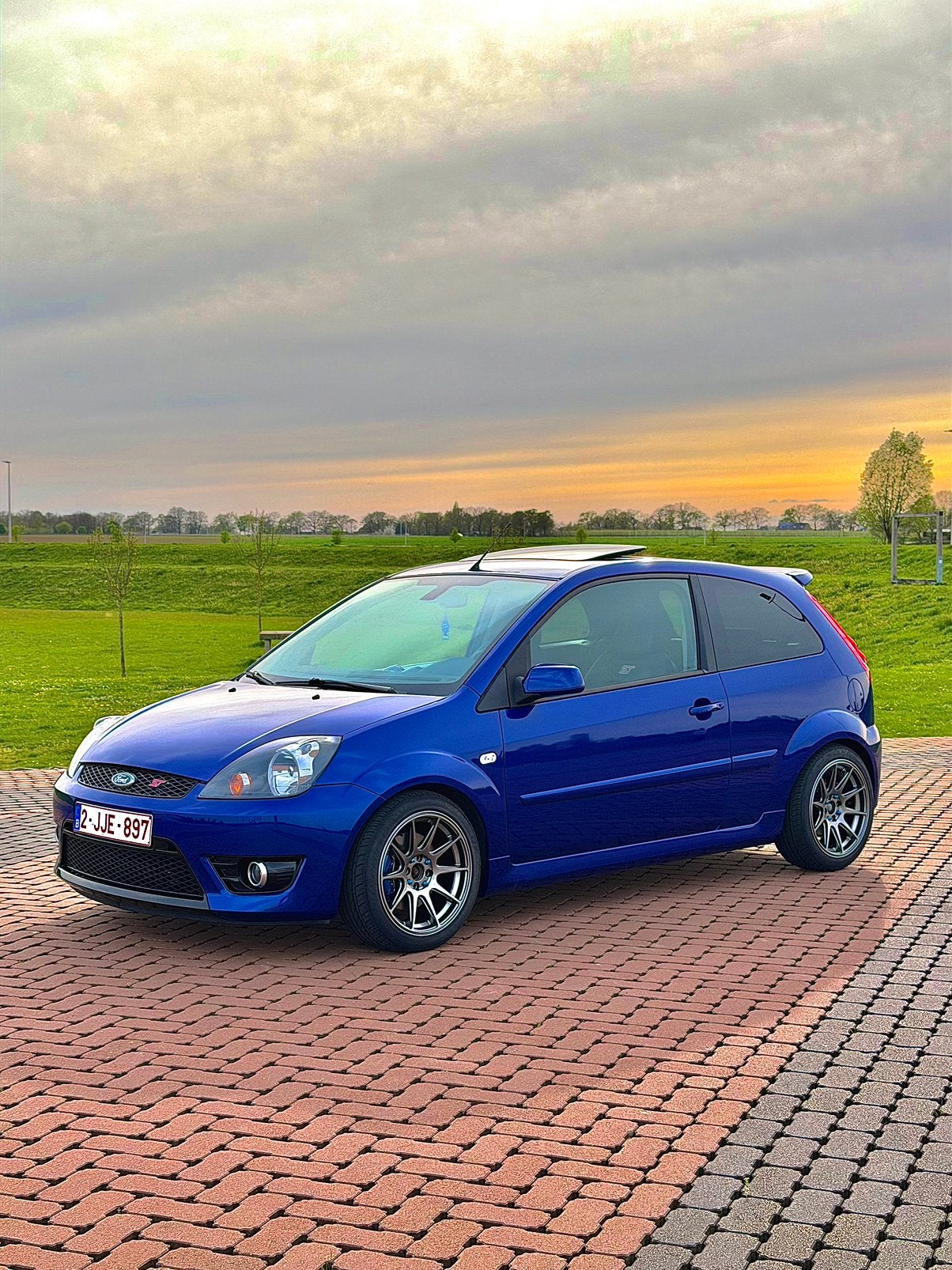 Ford Fiesta ST150, Autos, Ford, Entreprise, Fiësta, Essence, Hatchback, 3 portes, Boîte manuelle, Bleu, Noir, Cuir, Traction avant