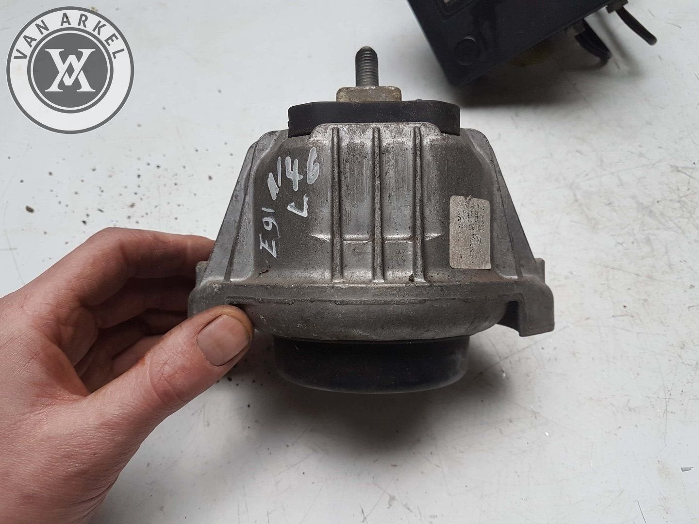 Bmw e90 e9x e87 e8x motorsteun links n46b20, -, Utilisé, -, Enlèvement ou Envoi