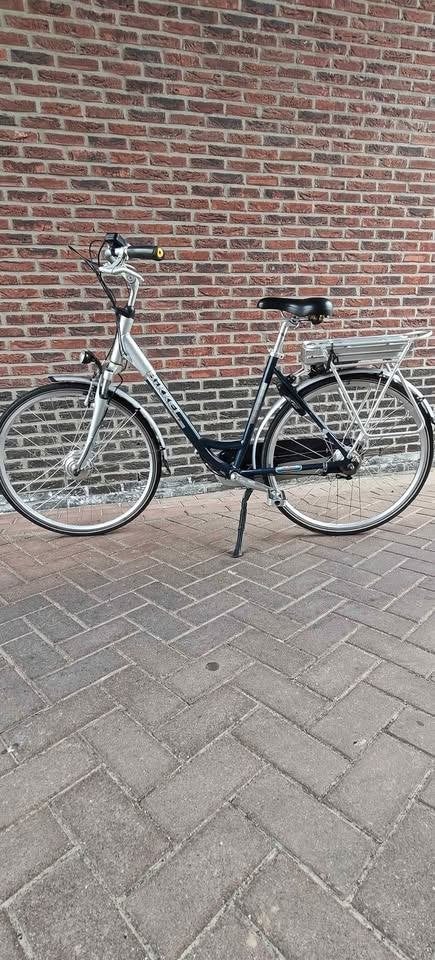 Elektrische fiets Bikkel, Ophalen, Zo goed als nieuw