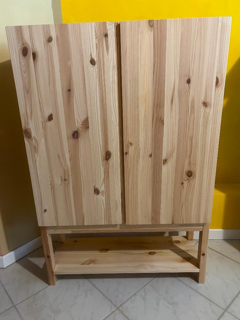 armoire en pin, 25 à 50 cm, Scandinave pin brut non  traité, Comme neuf, Enlèvement
